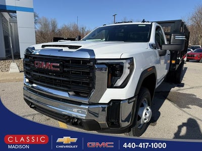 2026 GMC Sierra 3500 HD Chassis Cab Pro