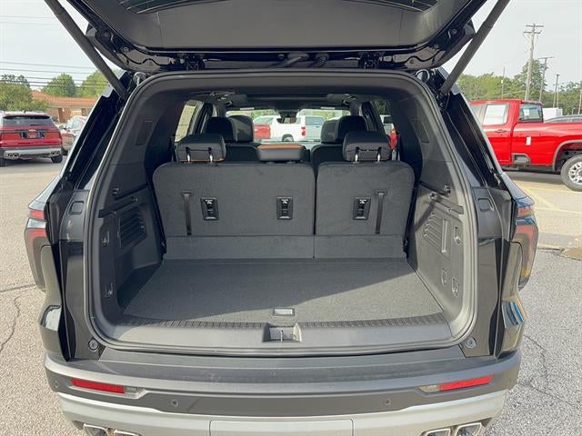 2027 Chevrolet Traverse Z71 - Photo 10
