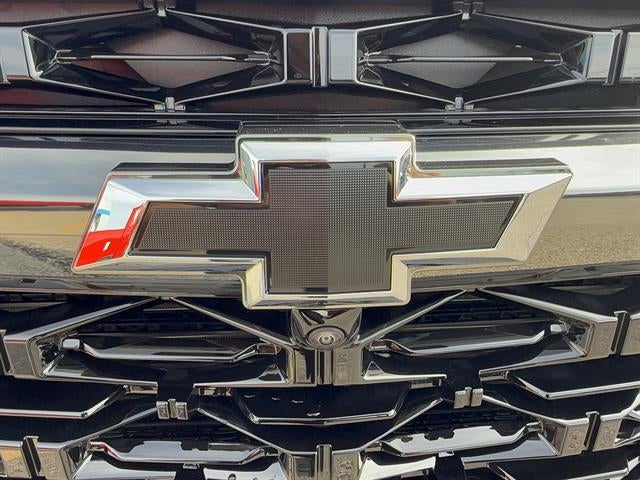 2027 Chevrolet Traverse Z71 - Photo 17
