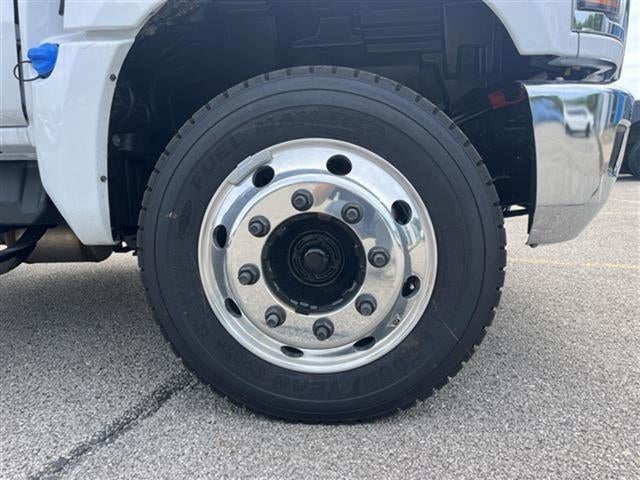 2024 Chevrolet Silverado 5500 HD Work Truck