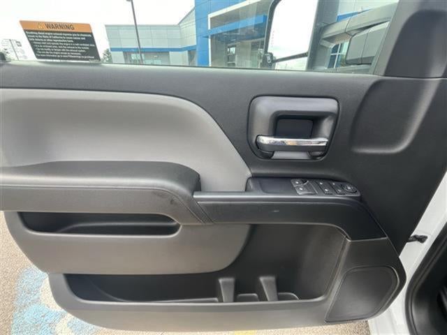 2024 Chevrolet Silverado 5500 HD Work Truck