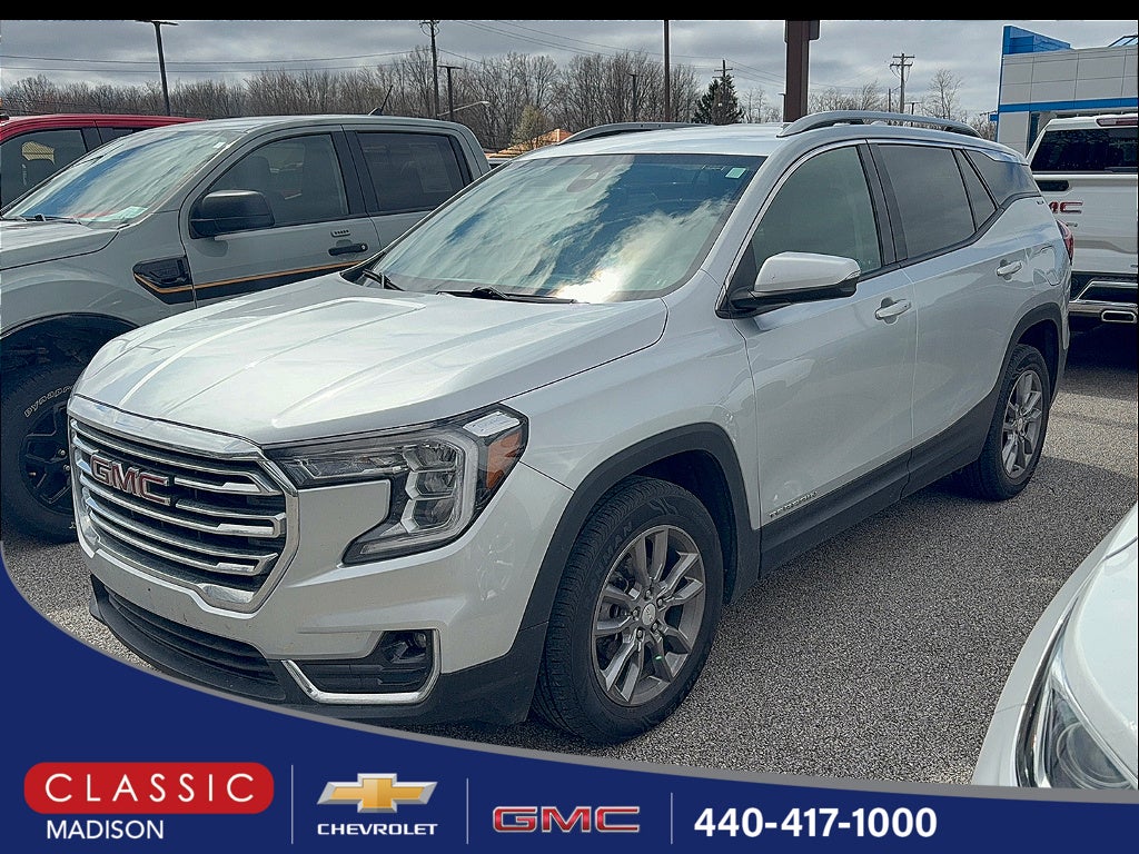 2022 GMC Terrain SLT