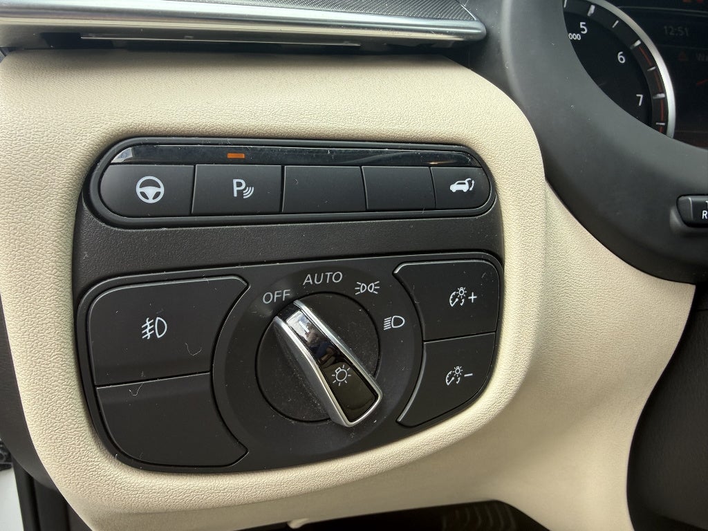 2022 INFINITI QX50 LUXE AWD