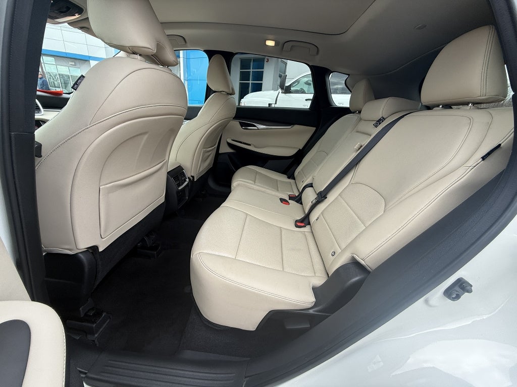 2022 INFINITI QX50 LUXE AWD