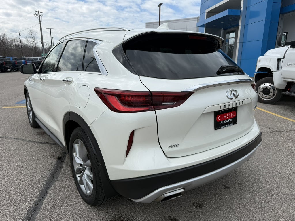 2022 INFINITI QX50 LUXE AWD