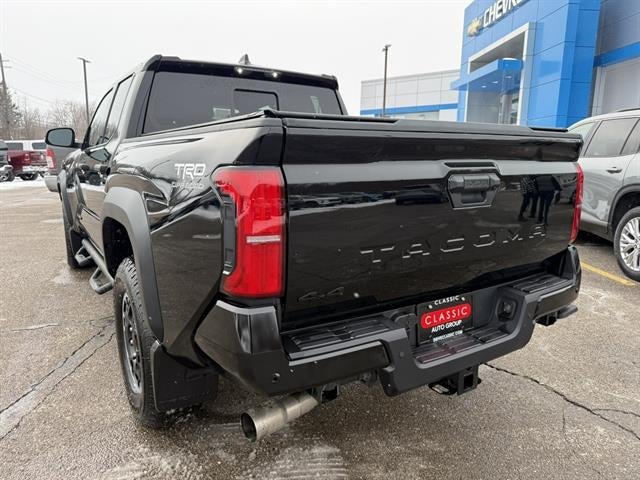 2025 Toyota Tacoma 4WD SR
