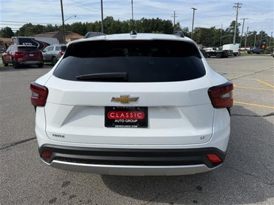2025 Chevrolet Trax LT