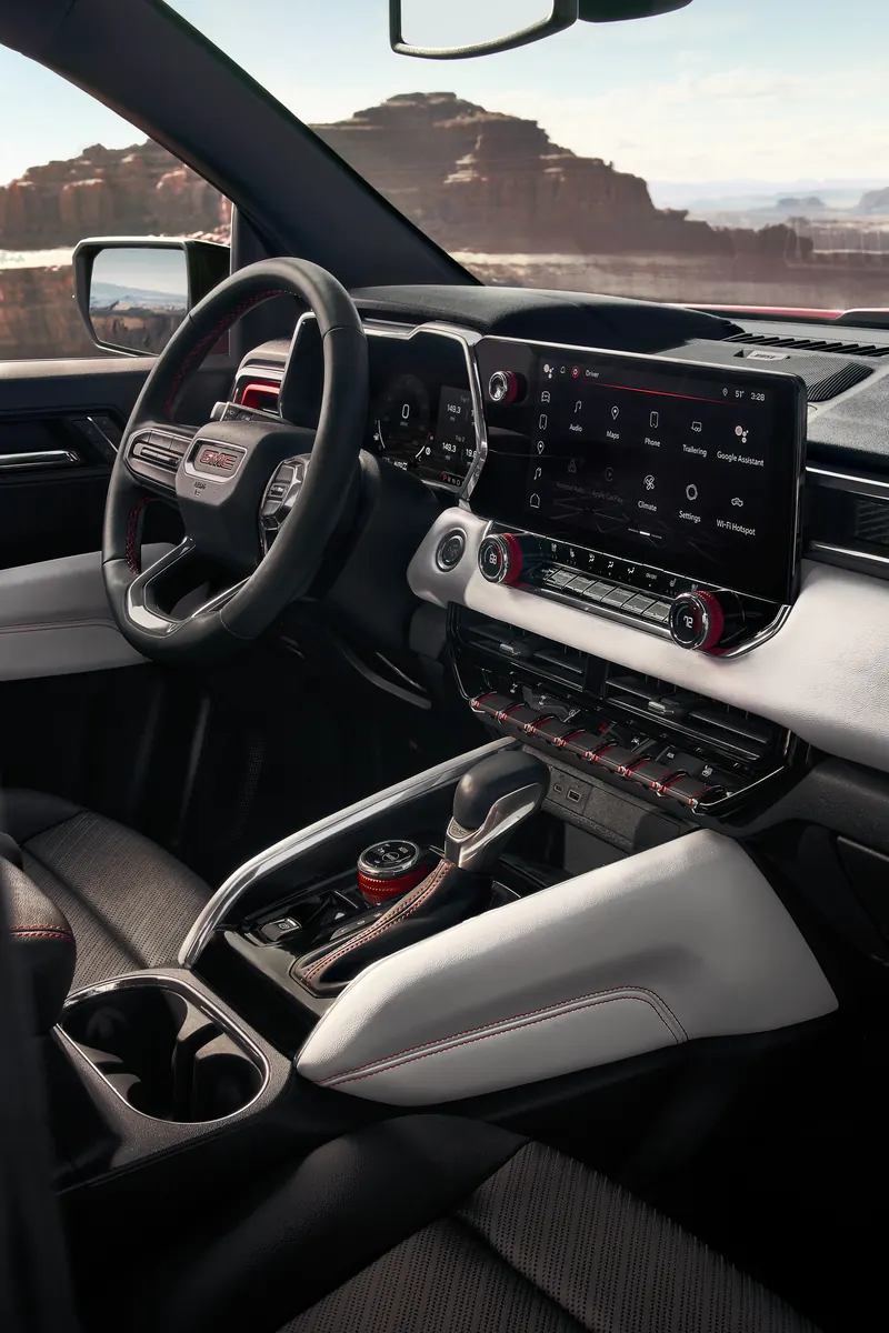 2026 GMC Canyon infotainment system at Classic Chevrolet in Madison OH